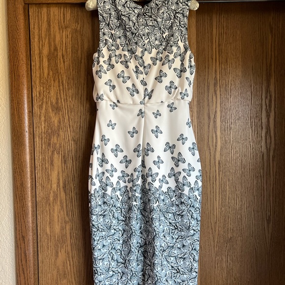 Badgley Mischka Midi dress - Picture 2 of 8